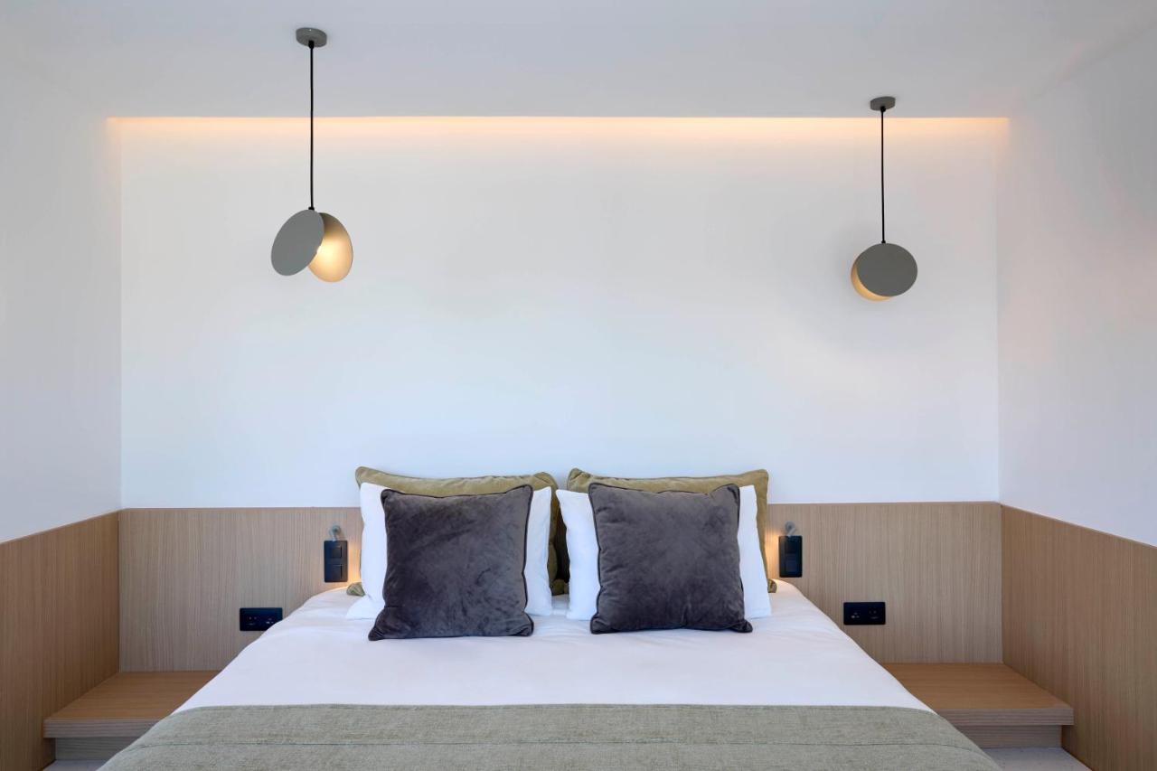 Twinn Downtown Piraeus, Santikos Collection Екстер'єр фото